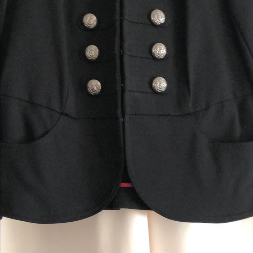 Jacket INC - Picture 6 of 6